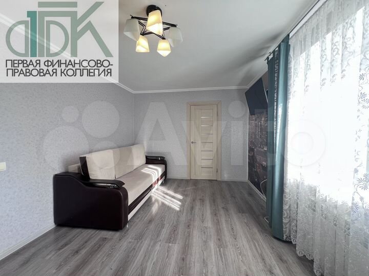 2-к. квартира, 42 м², 1/5 эт.