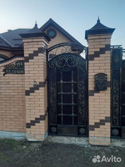 Литые адресные таблички,почтовые ящики