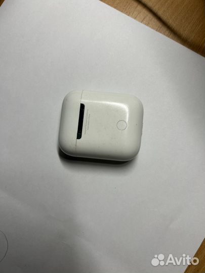 Зарядный кейс для наушников apple