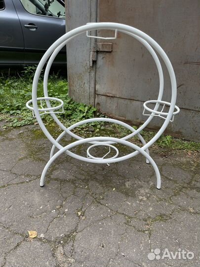 Подставка для цветов напольная металлическая