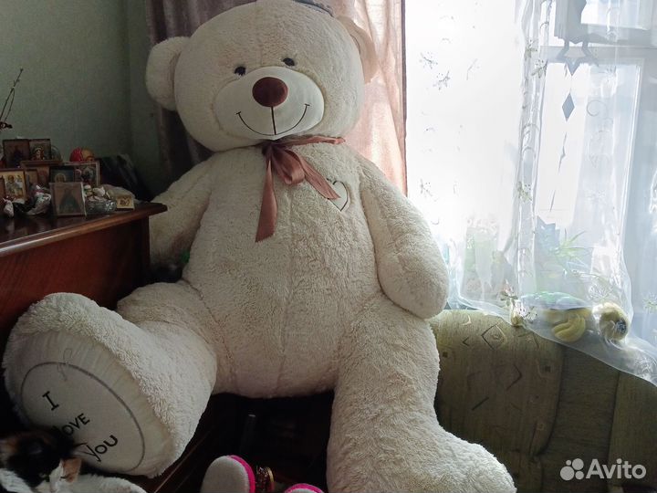 Большие плюшевые медведи