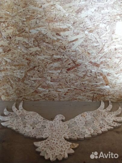 Панно из можжевельника