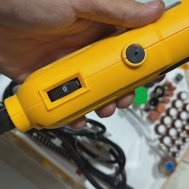 Гравер dewalt 211 насадок Полный комплект