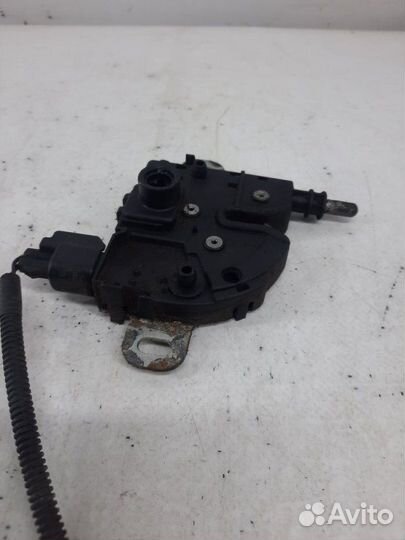 Замок капота Ford Focus хэтчбэк 5 дв. 1.6 hxdb