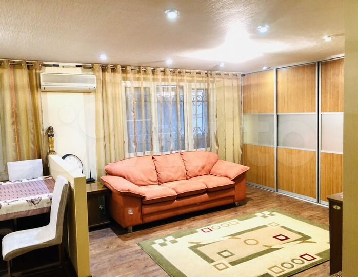2-к. квартира, 57 м², 2/5 эт.
