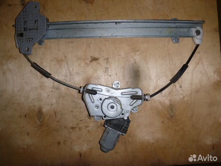 Стеклоподъемник электрический передний правый KIA