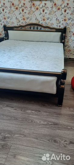 Кровать двухспальная с матрасом бу 160 200