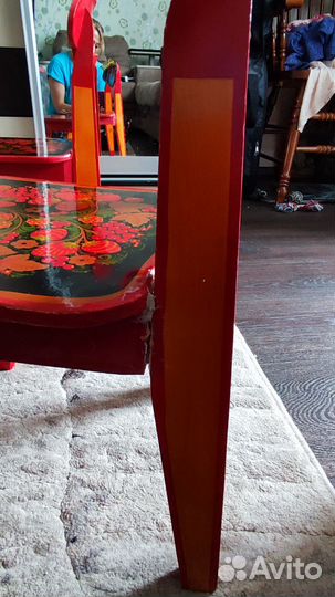 Детский стол и 2 стула