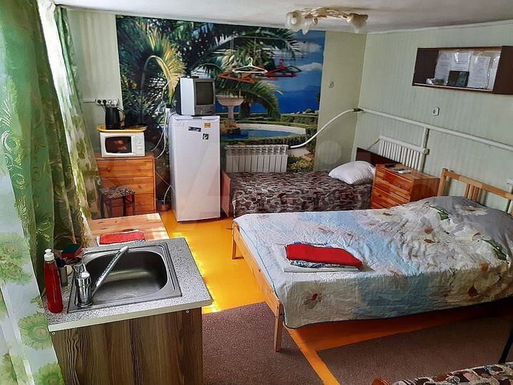 Комната 20 м² в 1-к., 1/2 эт.