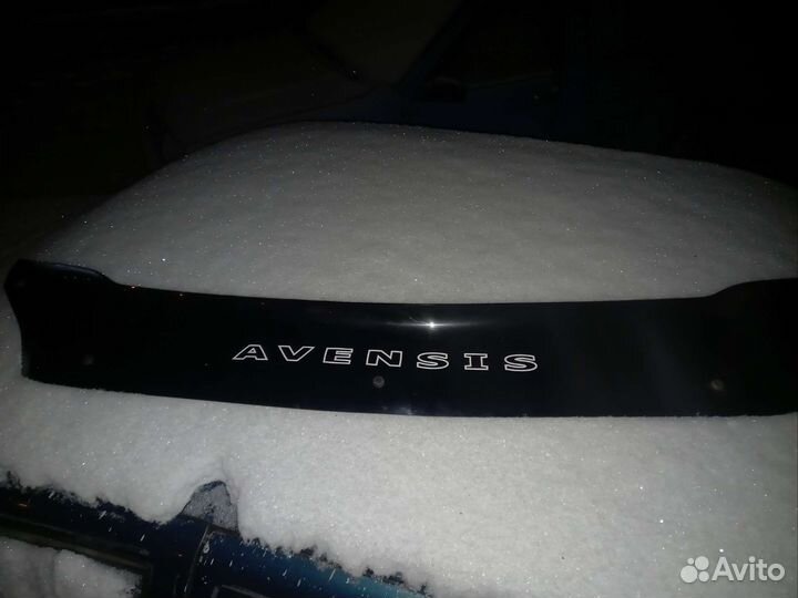 Мухобойка avensis т250