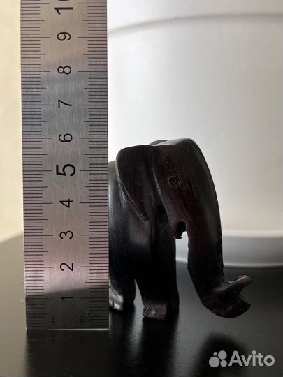 Африканская статуэтка