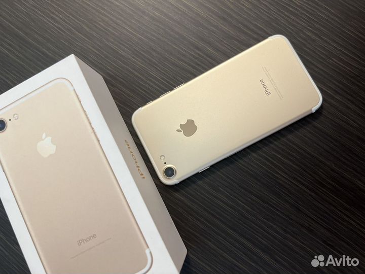 iPhone 7 128 gb gold