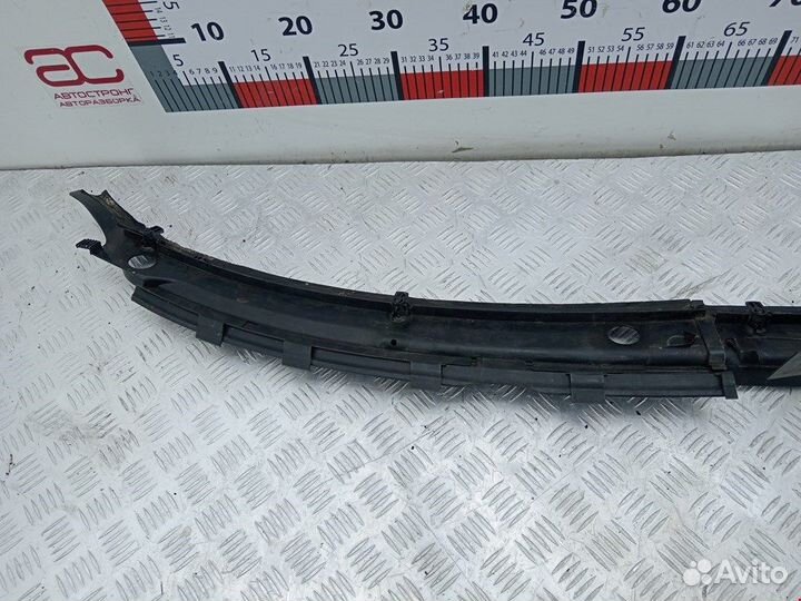 Дождевик (жабо) Audi A4 B5