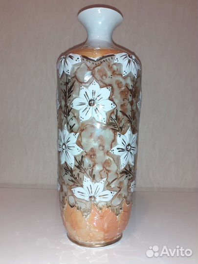 Ваза интерьерная декоративная фарфор