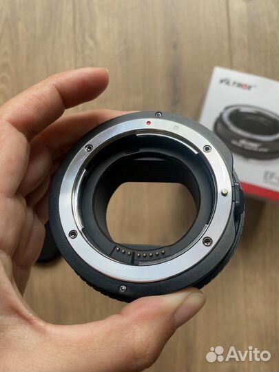 Переходное кольцо Viltrox EF-R2