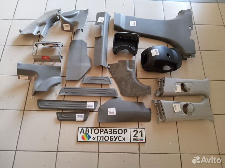 Пластик элементы салона Kia Sportage 3