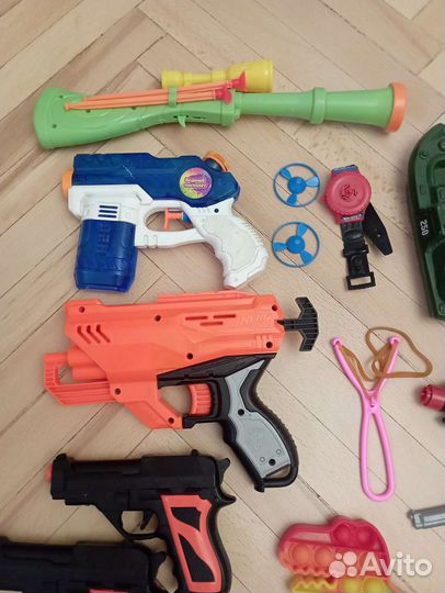 Пакет игрушек: оружие для мальчика