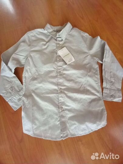 Рубашка школьная новая