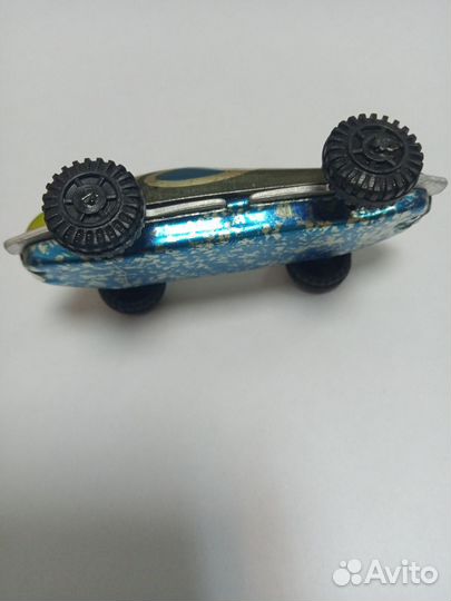 Гоночные машинки старт