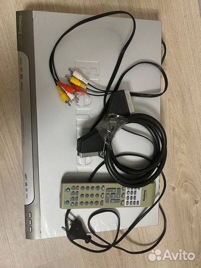 DVD плеер Elenberg dvdp2450