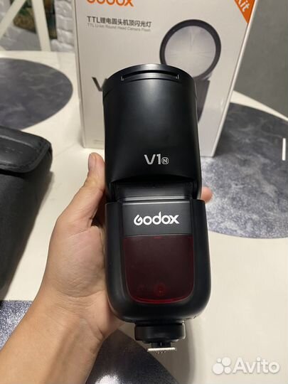 Вспышка godox v1 nikon