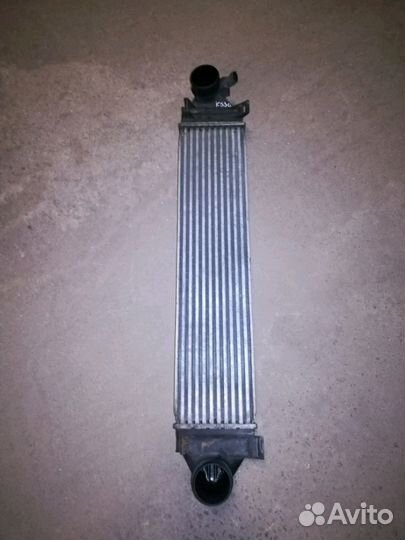 Радиатор интеркулера вольво 31338474