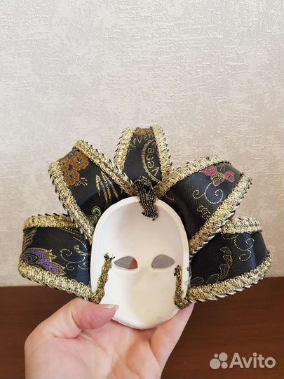 Маска венецианская, декоративная