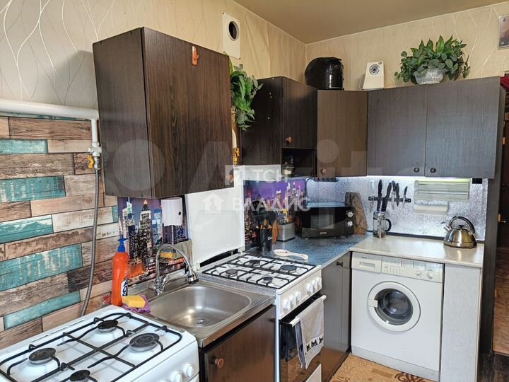 Комната 8,6 м² в 4-к., 5/5 эт.