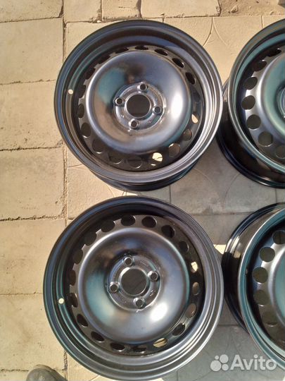 Диски R15 4/100 Веста, Логан (новые)