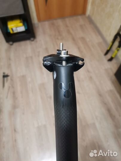 Подседельный штырь 27.2 X 400mm карбон