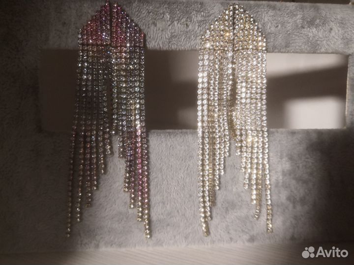 Серьги длинные со стразами, б/у