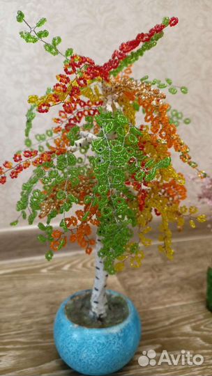 Деревья из бисера/ручная работа