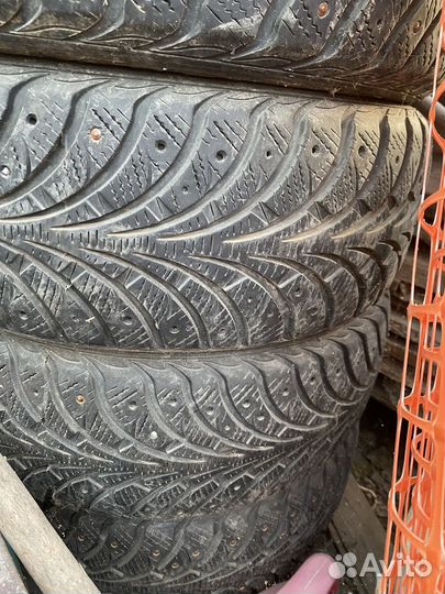 Goodyear UltraGrip Extreme 195/55 R16 65S