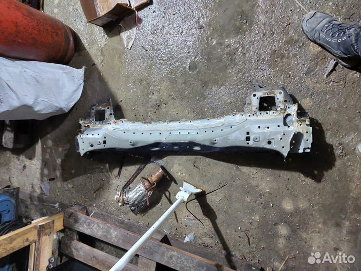 Задняя панель ford focus 2 хэтчбек