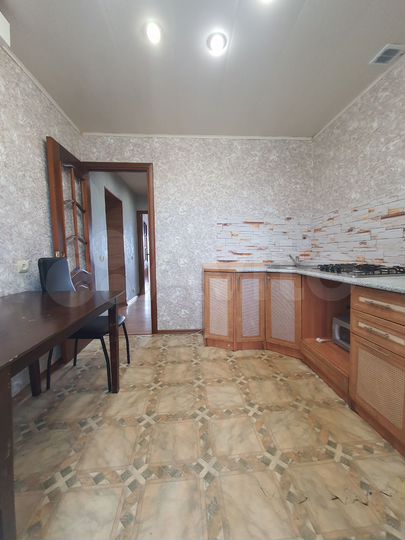 2-к. квартира, 50 м², 4/5 эт.