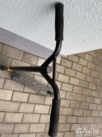 Трюковый самокат GLD