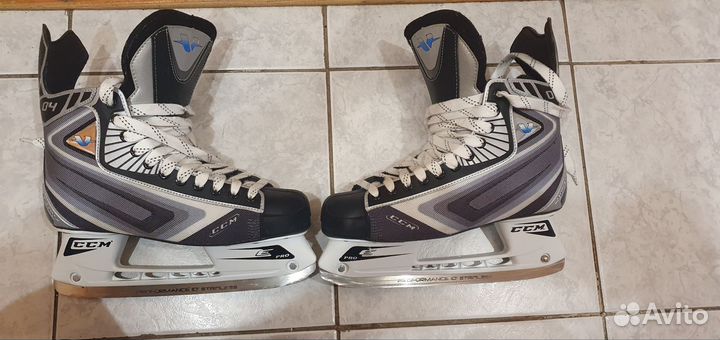 Коньки ccm vector 04 skates