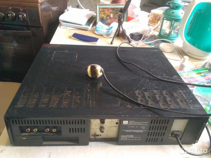 Видеомагнитофон Toshiba