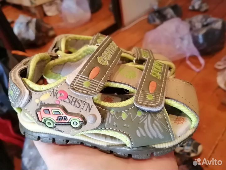 Сандали детские