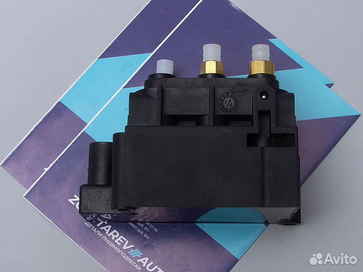 Блок клапанов для Мерседес Mercedes-Benz W205