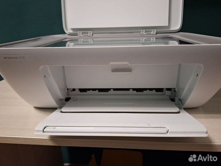 Мфу HP deskjet 2720