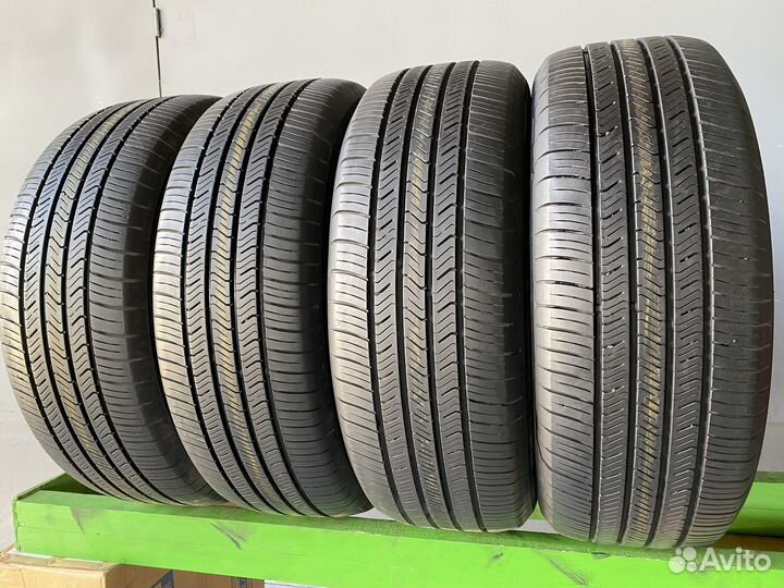 Toyo Open Country A44 235/55 R20
