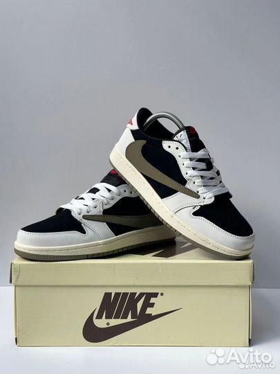 Nike air Jordan 1 travis scott