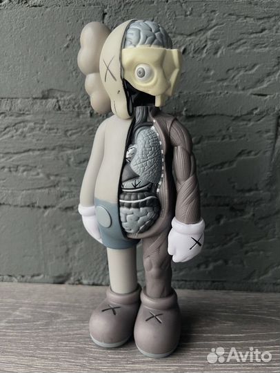 Коллекционные игрушки kaws (20см)