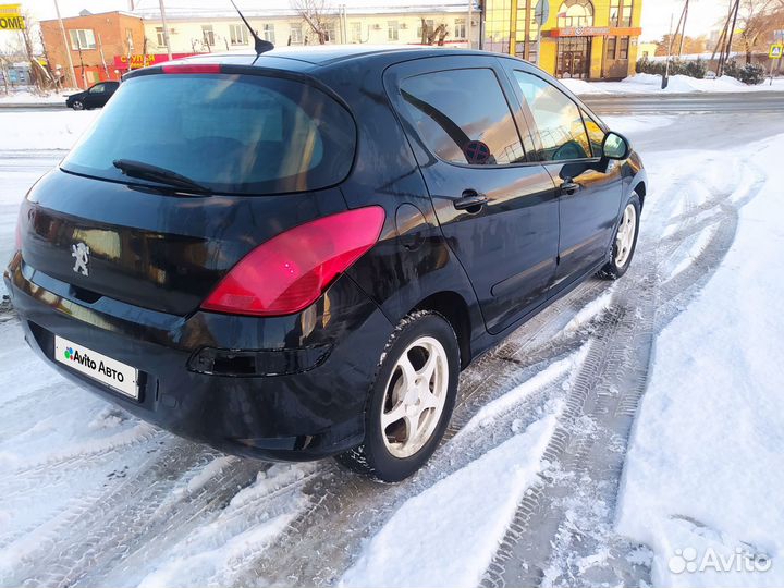 Peugeot 308 1.6 МТ, 2010, 156 000 км