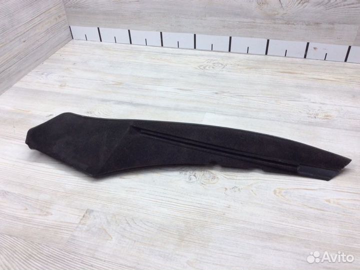 Обшивка стойки задняя левая Bmw 7-Серия E65/E66