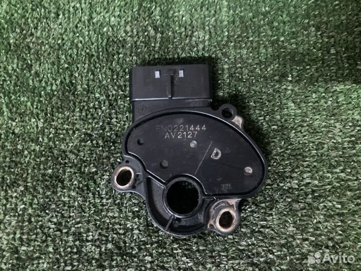 Датчик положения селектора АКПП Mazda Atenza ggep