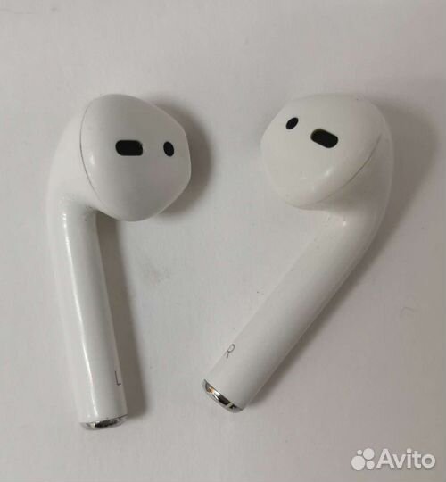 789824 Airpods 2