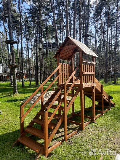 Зимняя горка, деревянная горка