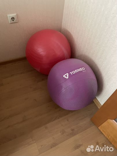 Гимнастический мяч фитбол